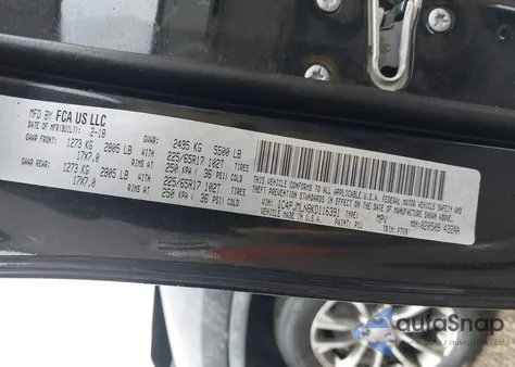 2019 Jeep Cherokee Latitude Plus 4X4 z USA, uszkodzony, nr VIN 1C4PJMLN8KD116391